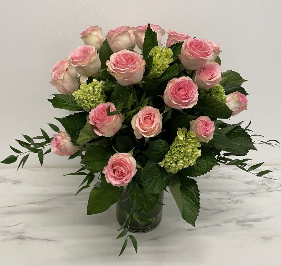 Roses: Long Stem Arrangements