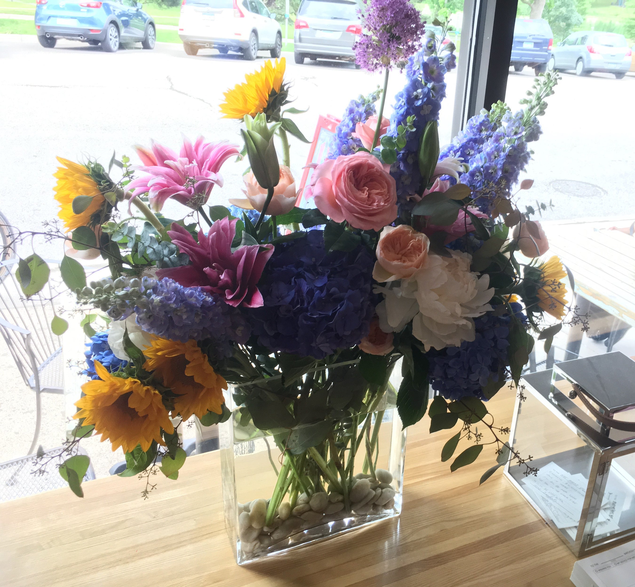 Garden Symphony – Roger Beck Florist
