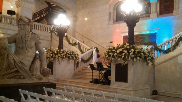 Minneapolis City Hall Ceremonies – Roger Beck Florist